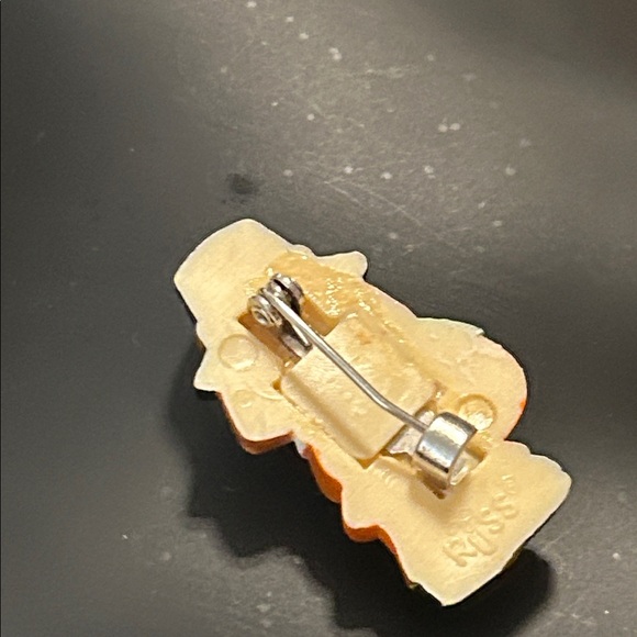 Thanksgiving Pilgrim Pin with Pumpkin approx. 1 1/2” - Picture 2 of 4